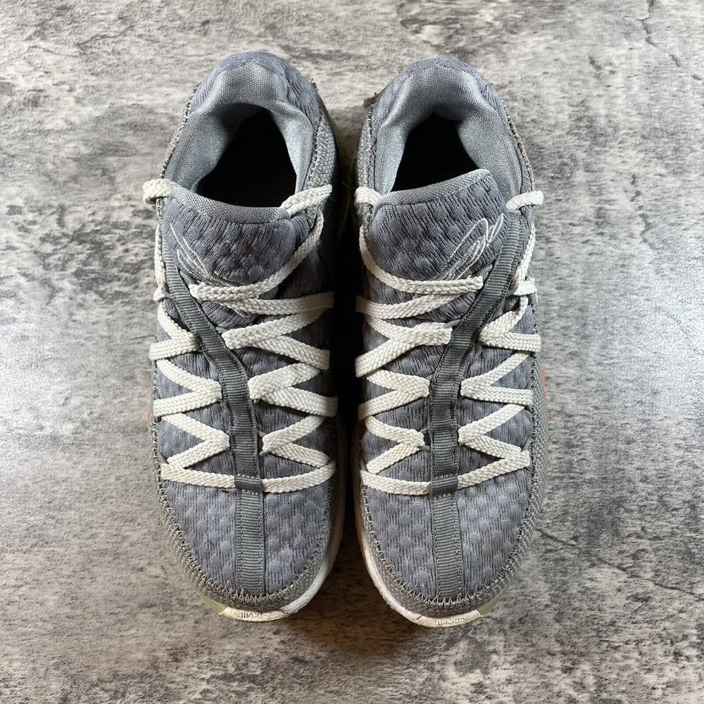 Nike Lebron 17 Low Shoe Mens Size 5 Women’s 6.5 Gray Orange Basketball Sneaker - Picture 7 of 8